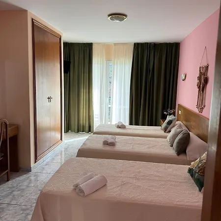 Campestre Chamuinas Hotell