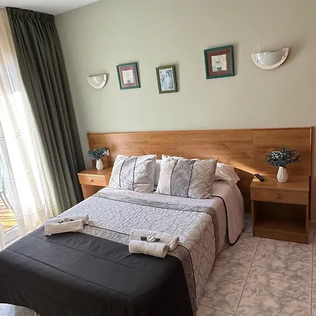 Campestre Chamuinas Hotell